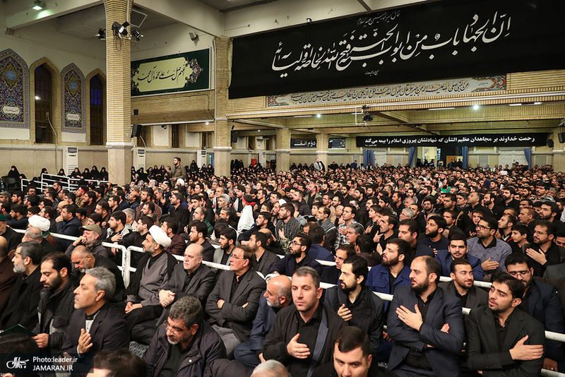 مراسم بزرگداشت شهید حاج قاسم سلیمانی و همرزمانش در حسینیه امام خمینی (ره)