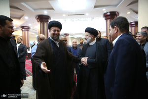 حاشیه تجدید میثاق رئیس جمهور و اعضای دولت با آرمان های حضرت امام خمینی (س)