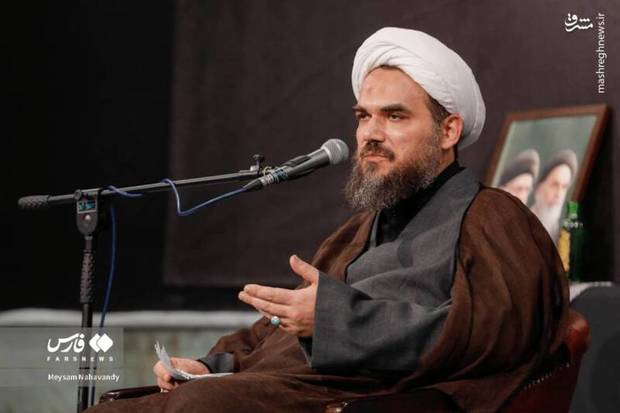 محمدی گلپایگانی، داماد رهبر شهید: رهبر معظم انقلاب یک انسان شجاع یک مجتهد وارسته و یک عالم فرزانه هستند/ خداوند اراده فرمود و راهنمایی کرد چنین فردی به عنوان رهبر انتخاب شود/ ملت ایران در داغ رهبر شهید از خود صبر نشان داد و این پاداش را گرفت