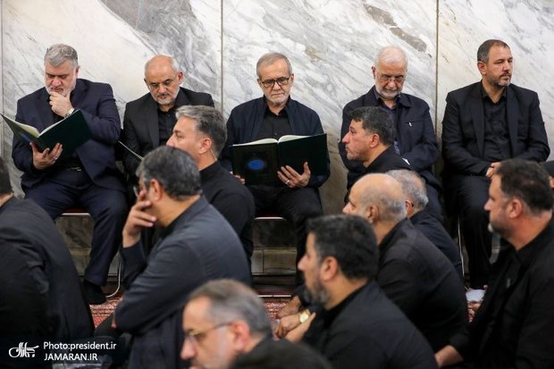 حضور پزشکیان در مراسم بزرگداشت رئیس شهید سازمان اطلاعات سپاه + عکس
