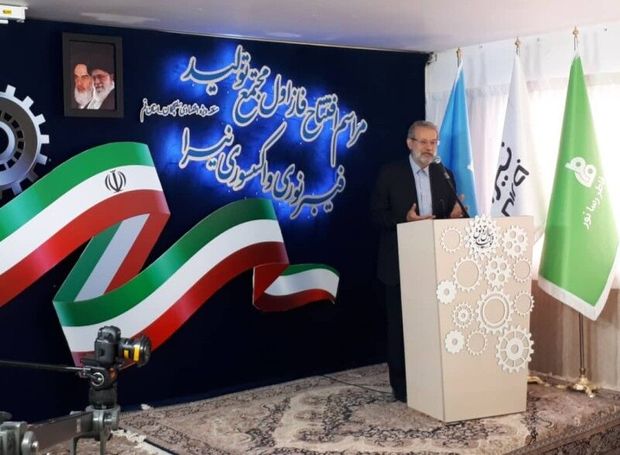 لاریجانی: کشور نیازمند کاهش وابستگی اقتصادی به خارج است