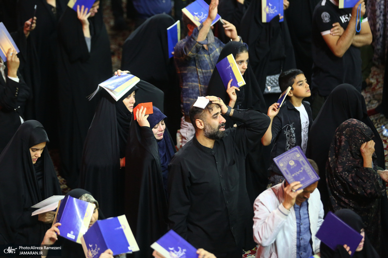 مراسم دعا و احیای شب بیست و یکم ماه رمضان در حرم امام رضا(ع)