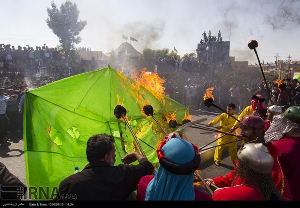 نمایشگاه عکس محرم در 19 نگارخانه فارس برپا می شود