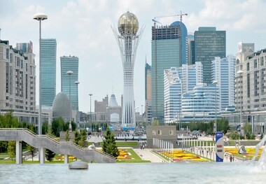 کدام کشور عرضه اورانیوم جهان را کنترل می‌کند؟