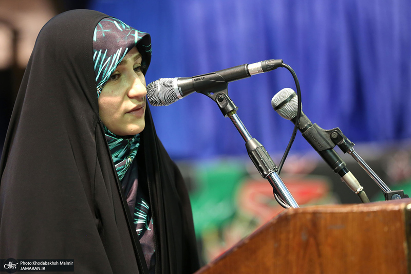 شب شعر «اين محرم وصفر است كه اسلام را زنده نگه داشته است» در حسینیه جماران