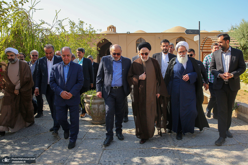 بازدید سید محمد خاتمی از باغ دولت آباد یزد