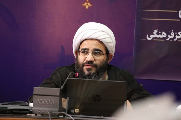 واکنش یک مقام سازمان تبلیغات اسلامی به ادعای مداحی‌های چند 10 میلیونی: در حوزه مداحی نرخ نامه‌ای وجود ندارد/ مداحان ما در یک فضای کاملا معنوی هستند