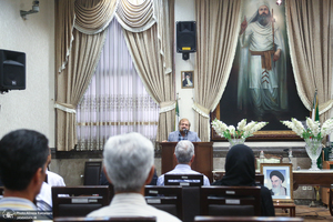 بزرگداشت امام خمینی در آتشکده