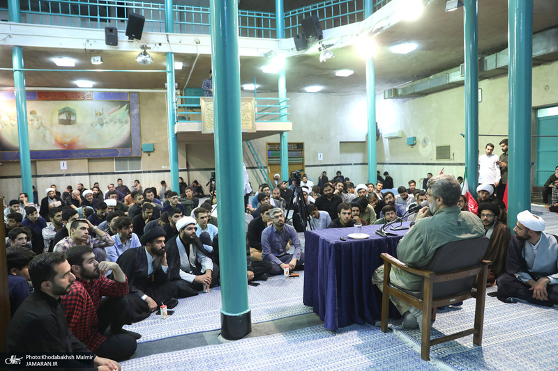 اختتامیه چهارمین برنامه «مثل خمینی» در حسینیه جماران