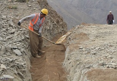 تصاویر| گازرسانی به روستاهای کوهستانی در کردستان