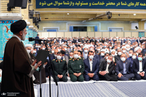 دیدار رمضانی مسئولان نظام با رهبر معظم انقلاب