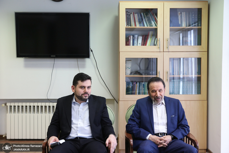 بازدید محمود واعظی از موسسه مطبوعاتی جماران
