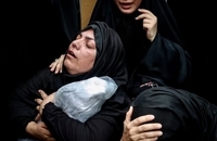 تلخ‌ترین تصاویر از مراسم تشییع ۶۲ قطعه و اعضا از پیکر شهدای دانش‌آموز میناب (7)