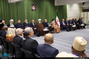  دیدار شرکت‌کنندگان در سیزدهمین کنفرانس اتحادیه بین‌المجالس سازمان همکاری اسلامی با رهبر معظم انقلاب