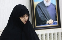 دیدار معاون اول رئیس‌جمهور با خانواده‌های  شهید رئیسی و شهید مالک رحمتی (6)