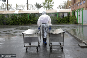 تغسیل با آب متوفیان مبتلا به کرونا در بهشت زهرا(س) تهران
