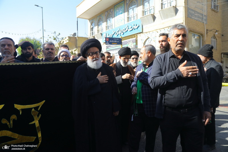 دسته عزاداری روز شهادت حضرت زهرا (س) با حضور آیت الله العظمی وحید خراسانی