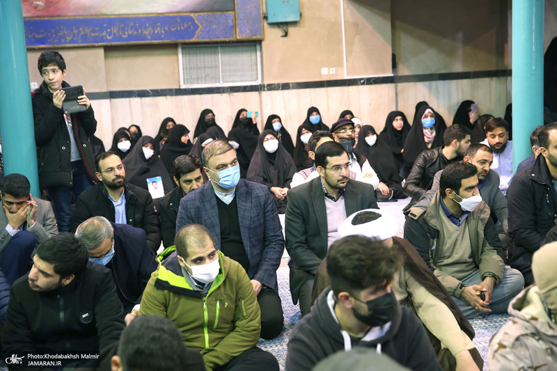 تشییع پیکر مطهر شهید گمنام دفاع مقدس در حسینیه جماران