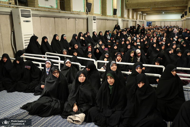 دیدار مسئولان نظام و میهمانان کنفرانس وحدت اسلامى‌ با رهبر معظم انقلاب