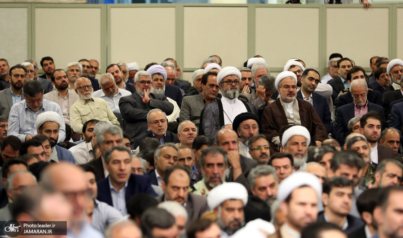 دیدار مسئولان نظام و سفرای کشورهای اسلامی با رهبر معظم انقلاب