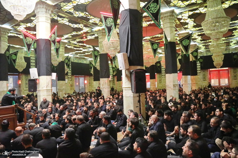 مراسم عزاداری شب هفتم ماه محرم در مسجد اعظم قم‎‎
