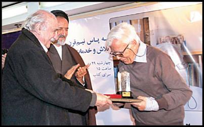 غلامحسین صدری افشار دار فانی را وداع گفت
