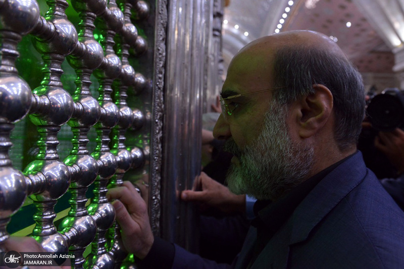 تجدید میثاق رییس و جمعی از مدیران ارشد صدا و سیما با آرمان های امام خمینی(س)