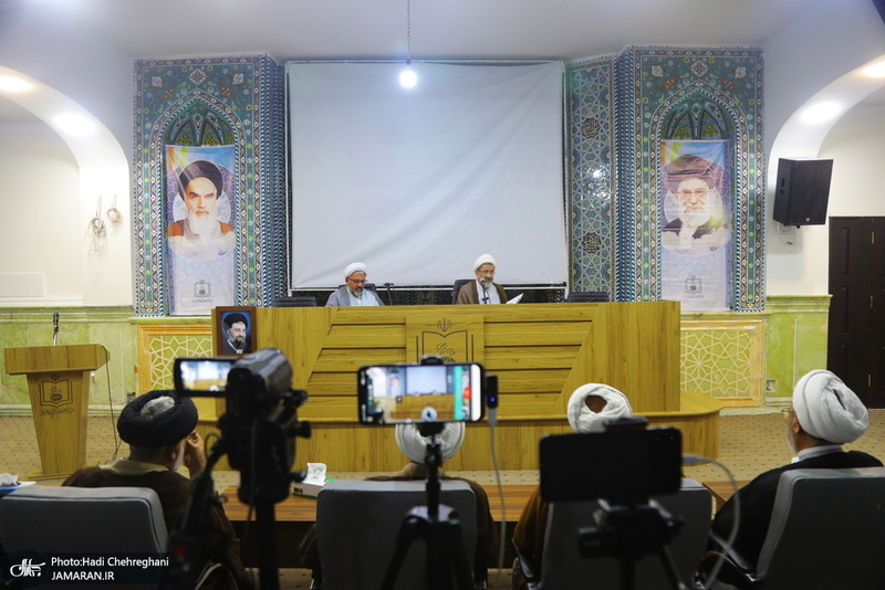 ‪نشست علمی با موضوع  آثار تقیه مداراتی در حج از منظر امام خمینی (ره) (33)
