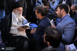 دیدار جمعی از شاعران و اهالی فرهنگ و ادب با رهبر معظم انقلاب