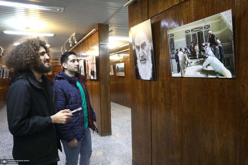 بازدید اقشار مختلف مردم از بیت امام خمینی (س) در جماران