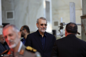 حضور شخصیت‌های سیاسی و مسئولان کشوری و لشکری در مراسم سالگرد ارتحال حضرت امام خمینی (س) -1