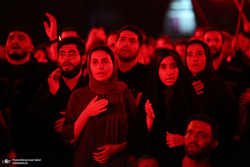 تجمع میدان انقلاب