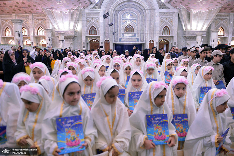 مراسم جشن تکلیف فرزندان کارکنان معاونت آماد و پشتیبانی سپاه در حرم مطهر امام خمینی(س)