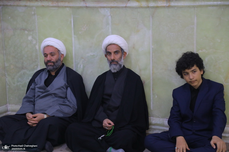مراسم شب سالگرد شهادت امام صادق(ع) و بزرگداشت رهبر شهید انقلاب از سوی سید حسن خمینی