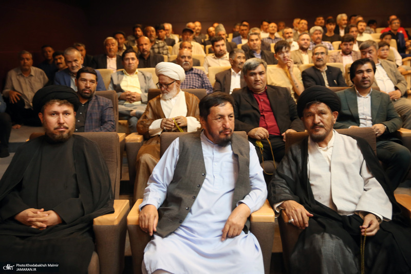 دیدار مسئولین هیت های مذهبی اتباع استان تهران با سید حسن خمینی