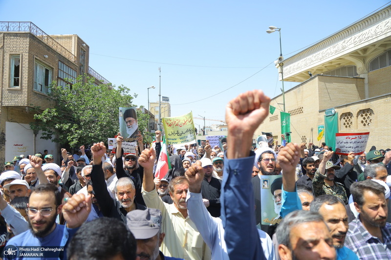 راهپیمایی مردم قم در سالروز قیام 15 خرداد‎‎
