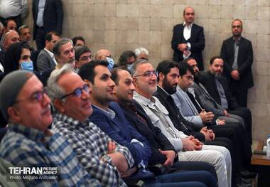 مراسم هفتمین جایزه هنری غدیر با حضور هنرمندان و شهردار تهران+ تصاویر