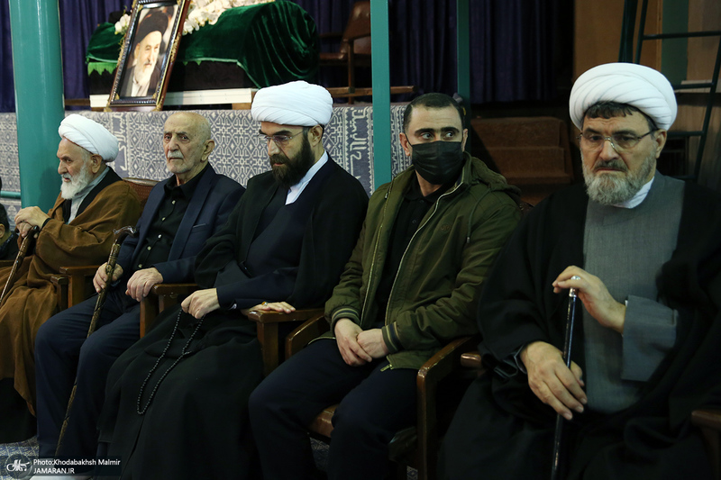 مراسم تشییع آیت الله سید مهدی امام جمارانی (ره) از حسنیه جماران