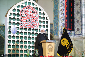 آئین خطبه خوانی شب شهادت امام رضا (ع) در حرم مطهر رضوی