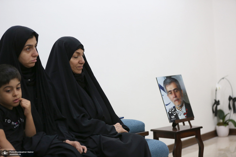 حضور سید حسن خمینی در منزل شهید دکتر فریدون  عباسی