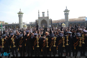 دسته عزاداری خادمان حرم حضرت معصومه ( س) در روز شهادت امام رضا (ع)