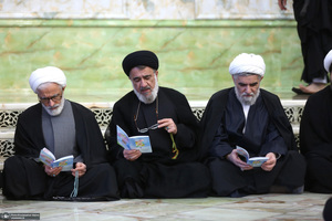 مراسم شب بیست و یکم ماه رمضان در حرم حضرت امام خمینی (س)