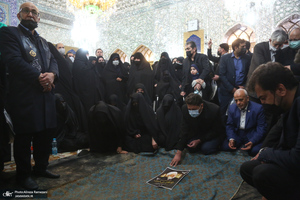 مراسم تشییع و خاکسپاری پیکر آیت الله ری شهری (ره) در حرم حضرت عبدالعظیم حسنی (ع)