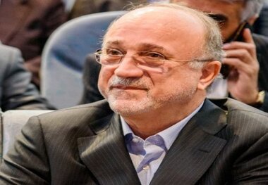 ریشه اساسی مشکلات فاصله گرفتن از فرهنگ است