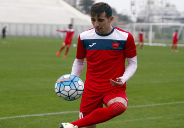 حضور فرشاد احمدزاده در تمرین پرسپولیس