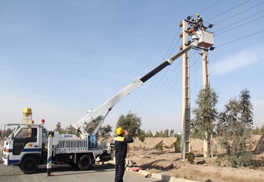 برق رسانی به روستاهای کددار دلفان انجام شد