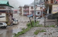 سیل ناگهانی در شمال هند با ده‌ها کشته و زخمی (5)