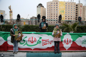 اجتماع خانوادگی منتظران مهدی (عج) و بزرگداشت یاد شهدای اخیر(۲)