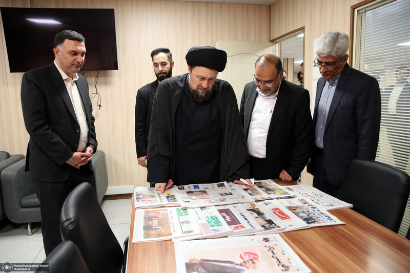 بازدید «سید حسن خمینی» از موسسه مطبوعاتی ایران