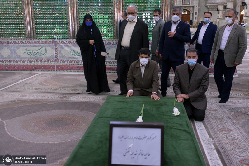 تجدید میثاق رئیس و کارکنان سازمان ملی استاندارد با آرمان های حضرت امام خمینی(س)